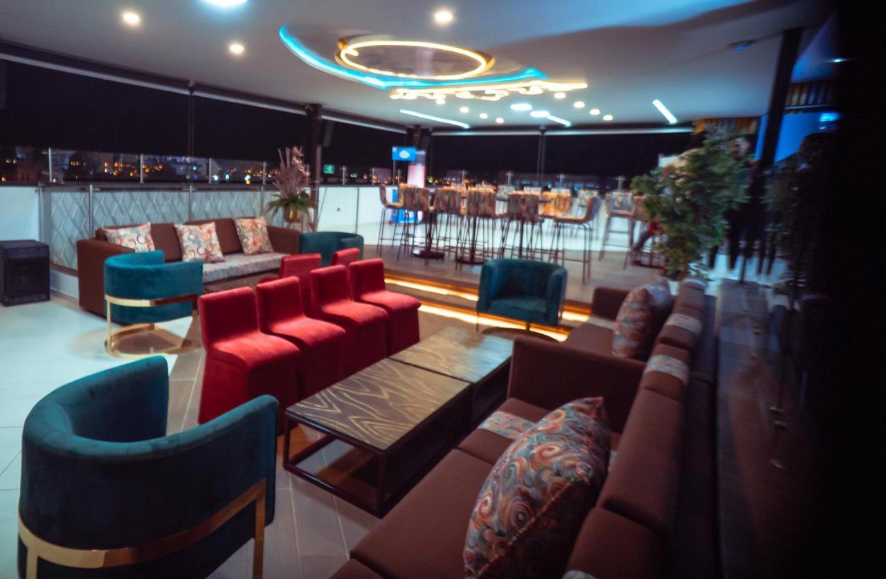 Hotel Qatar קאלי מראה חיצוני תמונה